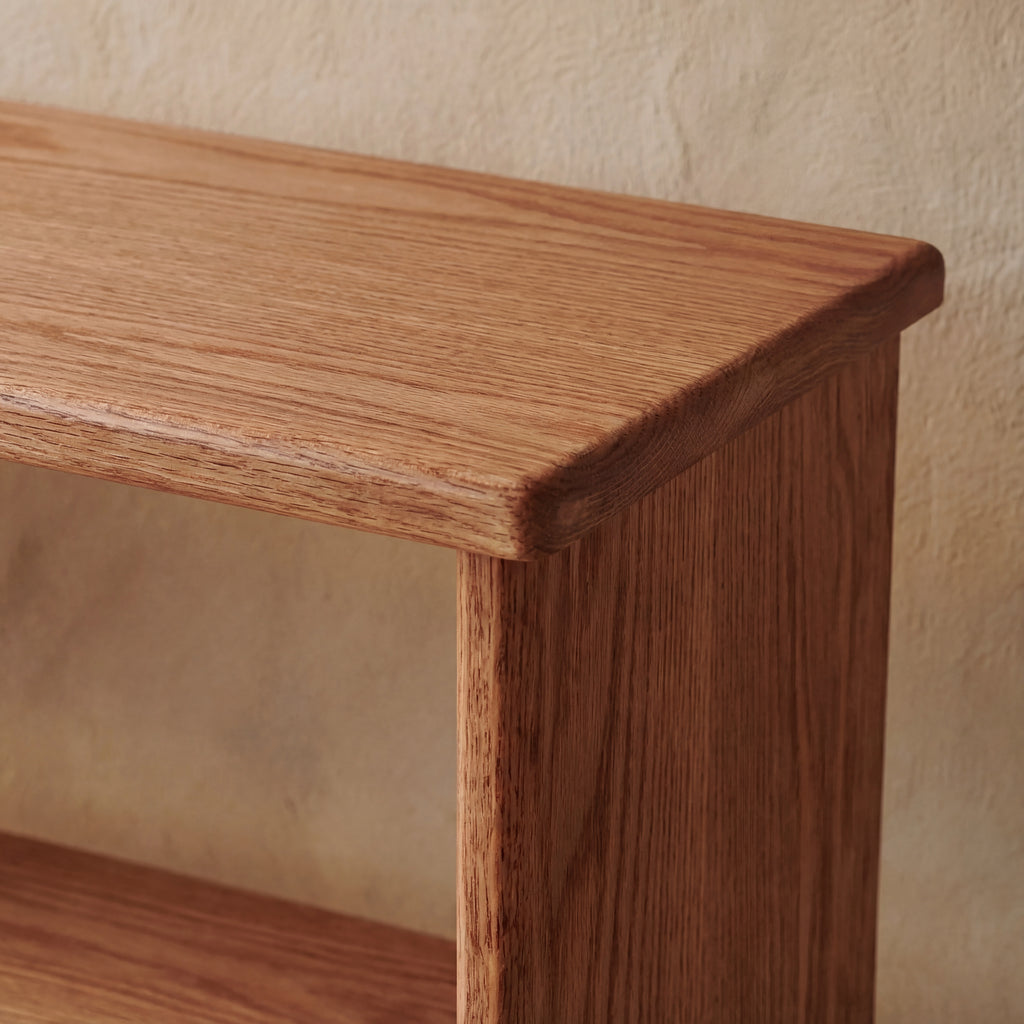 red oak bookcase top close up